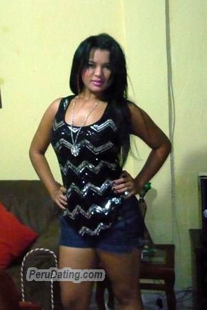 150273 - Yislaine Age: 34 - Colombia
