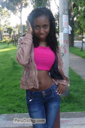 157338 - Mayerli Age: 28 - Colombia