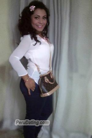 158172 - Linda Age: 38 - Colombia