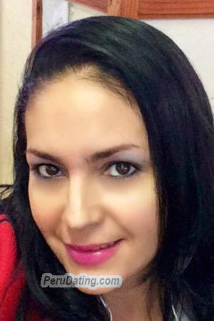 165120 - Pamela Age: 45 - Costa Rica