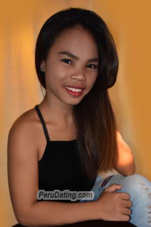 176827 - Roelyn Age: 31 - Philippines