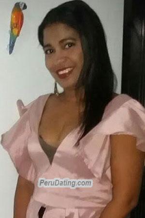 180635 - Yadira Age: 47 - Colombia