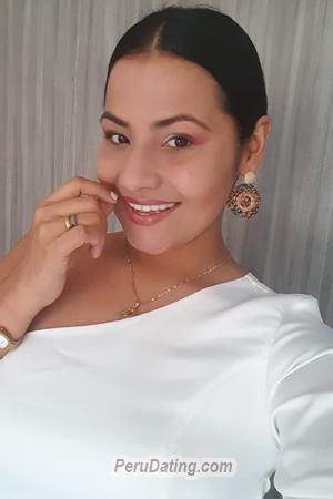 197387 - Monica Age: 38 - Colombia
