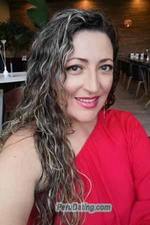 205749 - Yasmin Aleyda Age: 44 - Colombia