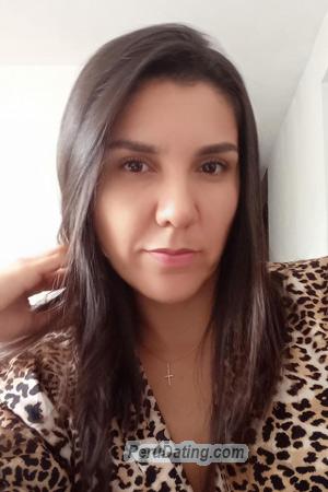 207680 - Liceth Age: 41 - Colombia