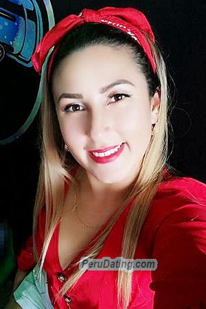 209327 - Melissa Age: 34 - Costa Rica
