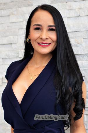 210689 - Dorely Age: 47 - Colombia