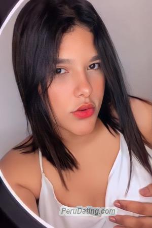 210744 - Luisa Age: 24 - Colombia