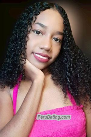 213227 - Angelica Age: 29 - Colombia