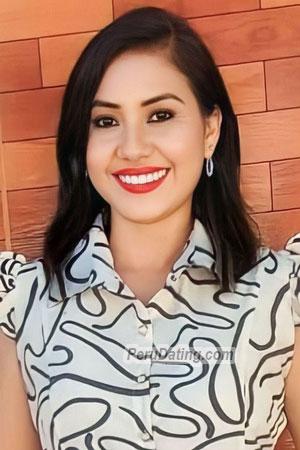 215733 - Paola Age: 41 - Peru