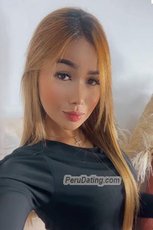 216417 - Yulieth Age: 25 - Colombia