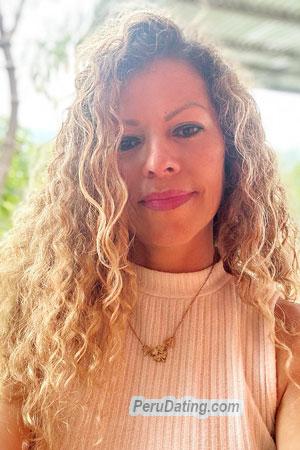 220208 - Marjorie Age: 51 - Costa Rica