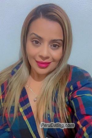 220938 - Katherine Age: 37 - Costa Rica