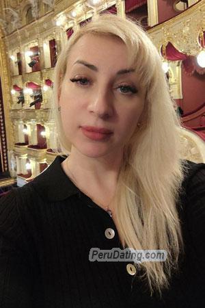 221102 - Iryna Age: 48 - Ukraine