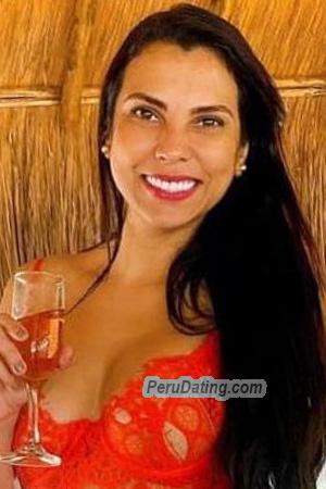 221511 - Ornella Age: 39 - Colombia