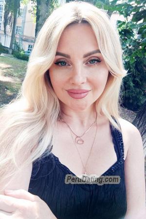 223177 - Lana Age: 54 - Ukraine