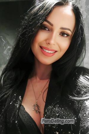 225887 - Khrystyna Age: 41 - Ukraine